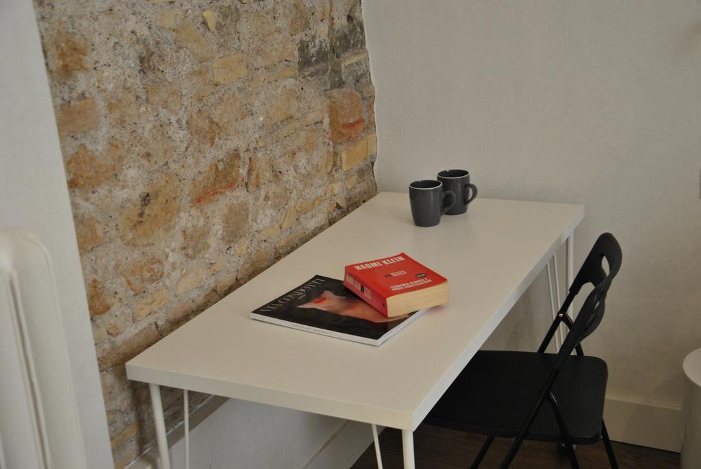 App Leoncino Design Apartment In Rome Ruang foto